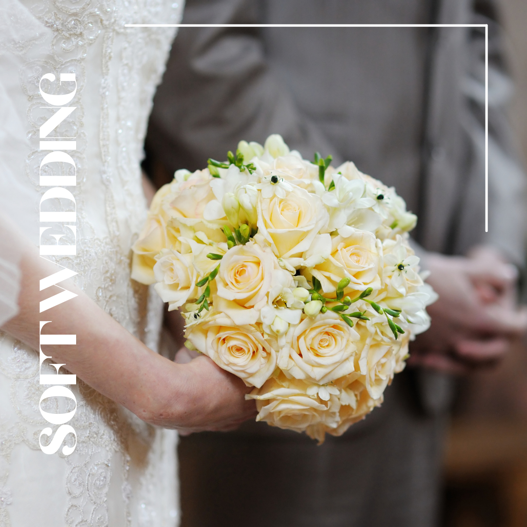 soft yellow roses wedding bouquet